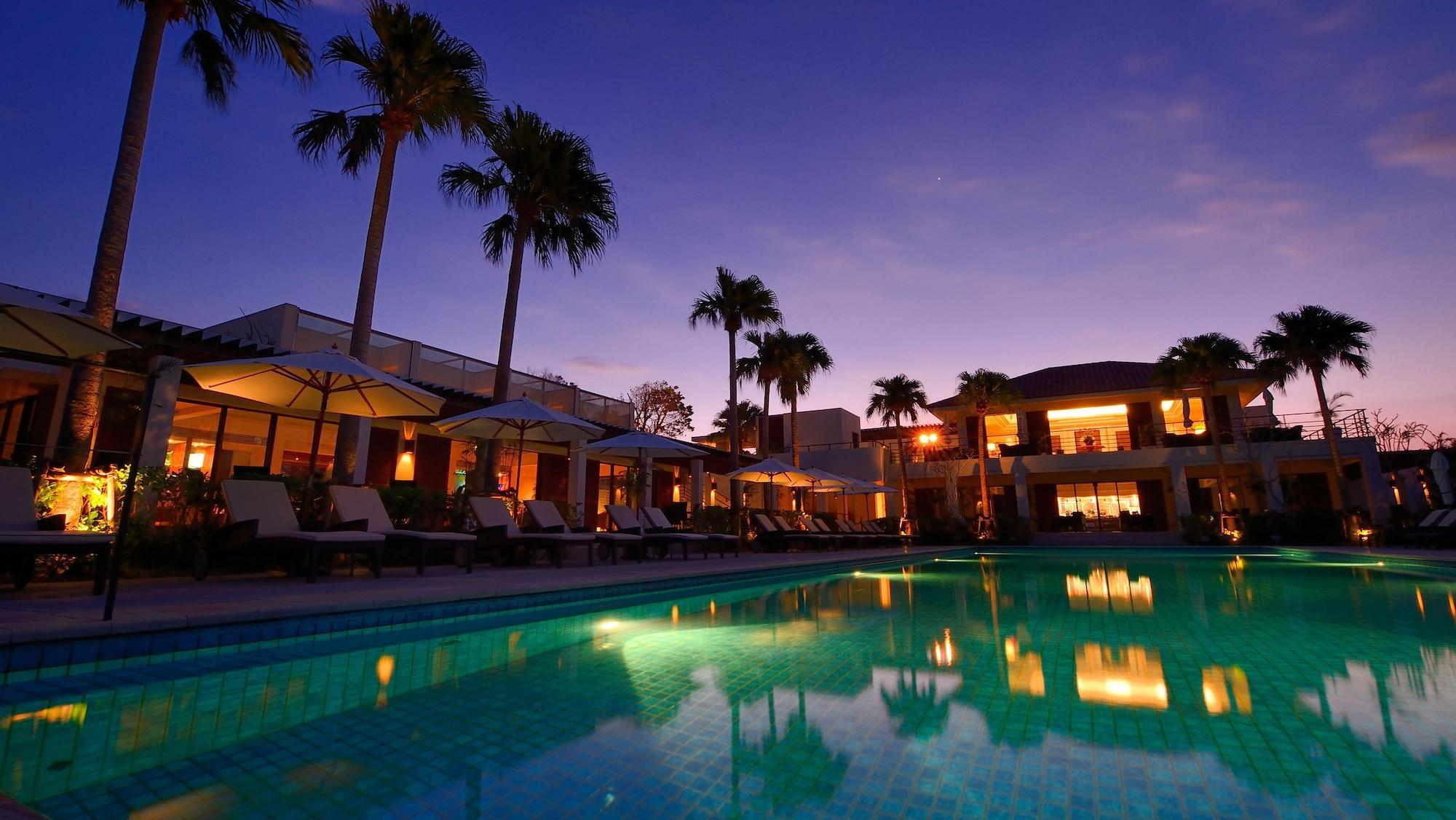 Hotel The Atta Terrace Club Towers (Adults Only) Onna Esterno foto