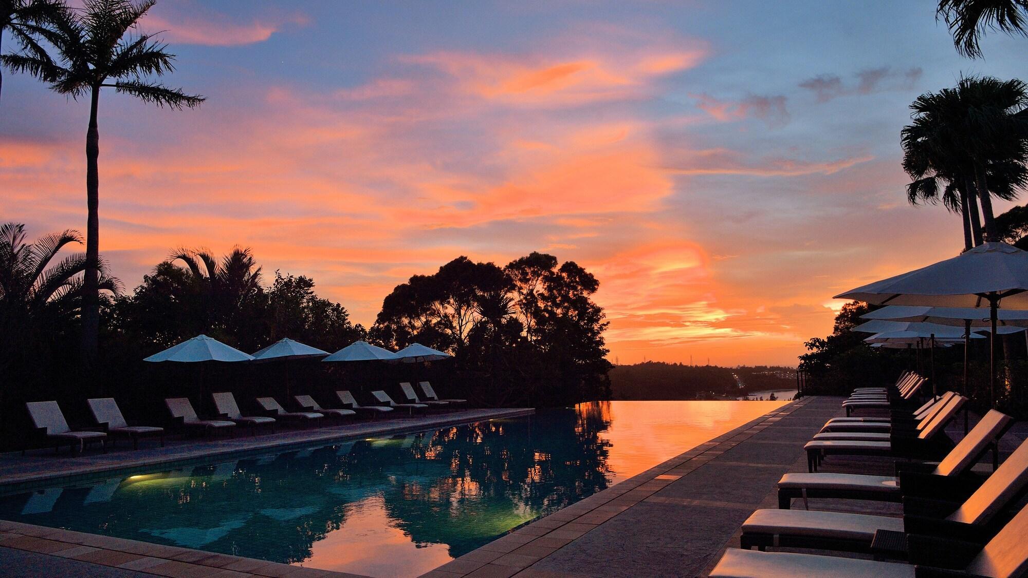 Hotel The Atta Terrace Club Towers (Adults Only) Onna Esterno foto
