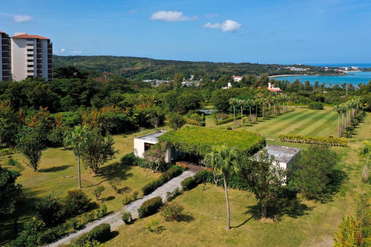 Hotel The Atta Terrace Club Towers (Adults Only) Onna Esterno foto